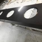 Кварцевая столешница с вырезами